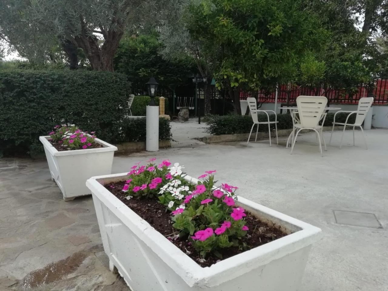 Le Donne Di Giannino Bed & Breakfast Rende Ngoại thất bức ảnh